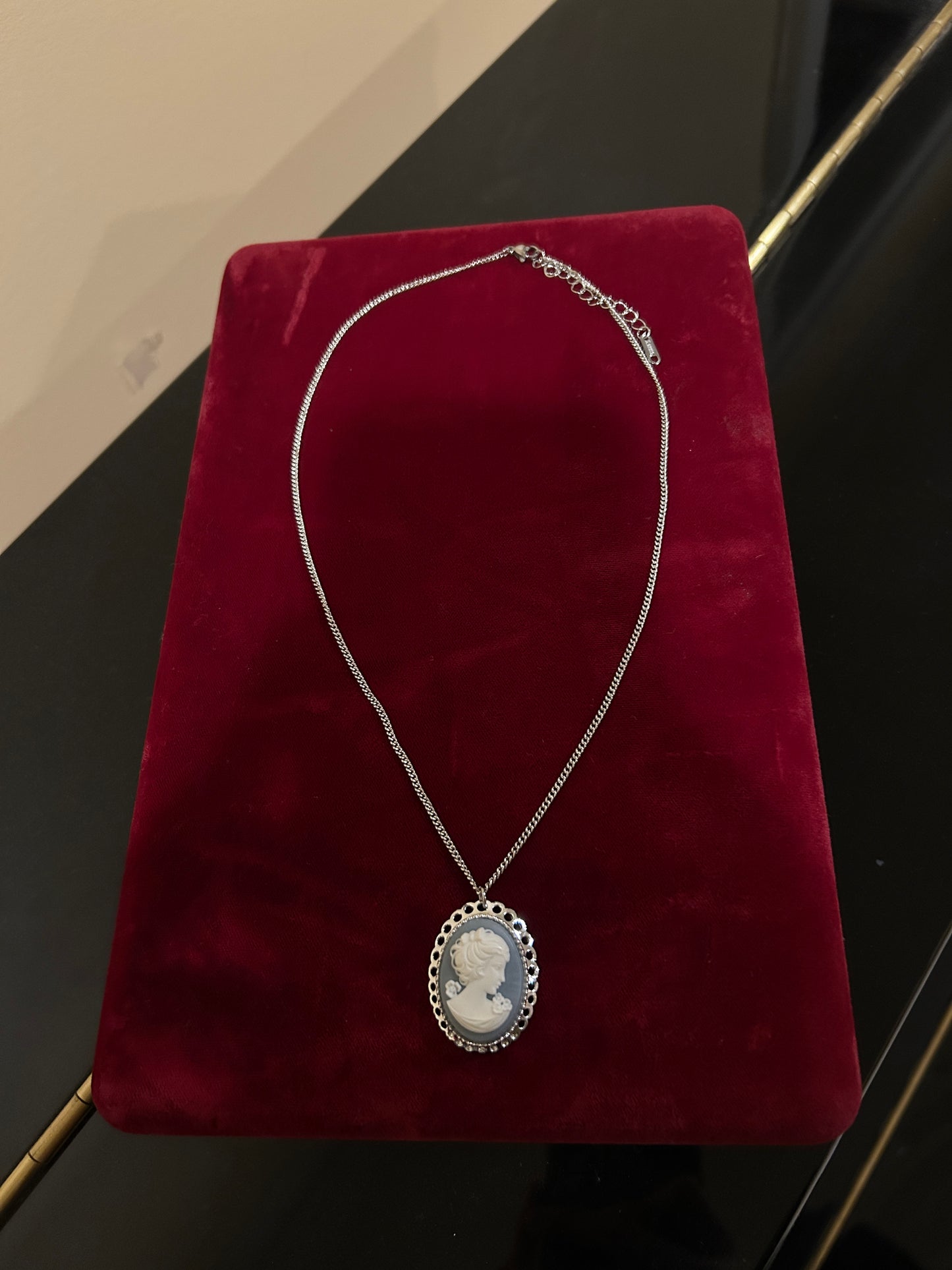 Victorian Necklace- silver